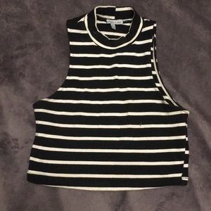 crop top turtleneck
